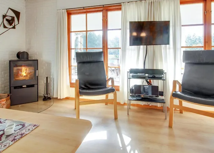 Сasa de vacaciones Botilde - 1km From The Sea By Interhome