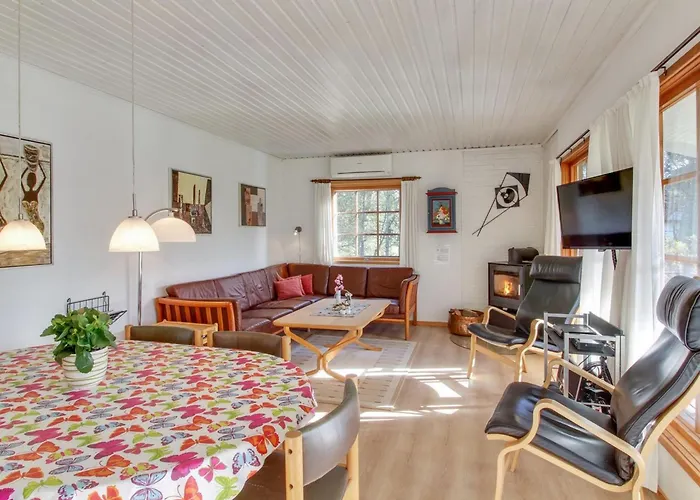 Botilde - 1km From The Sea By Interhome Vejers Strand